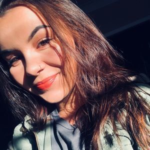 Meet your Posher, Zoe